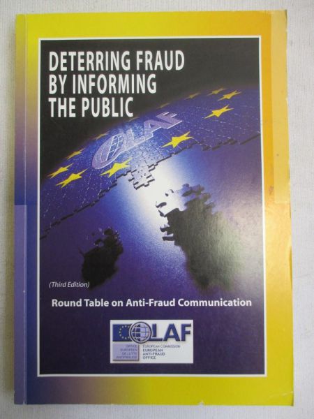 Deterring Fraud by Informing the Public
