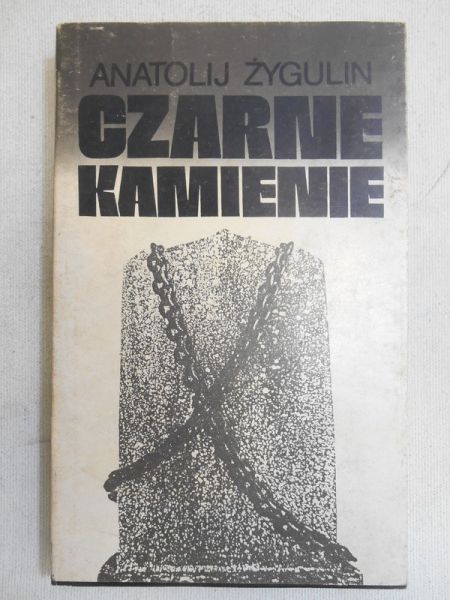 Czarne kamienie