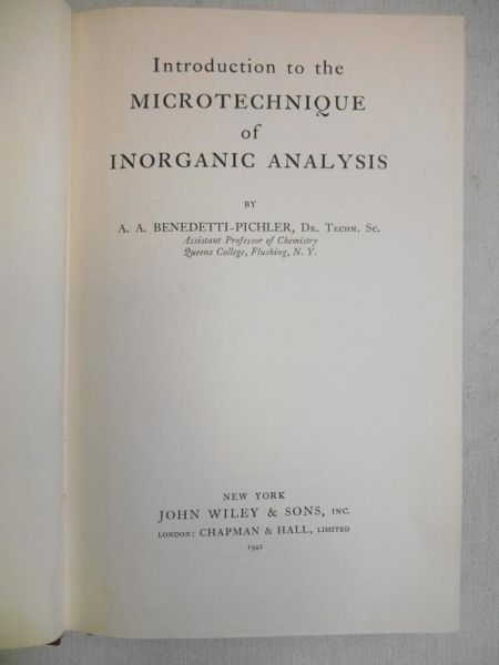 Introduction to the Microtechnique of Inorganic Analysis