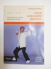 Osiem kawałków brokatu