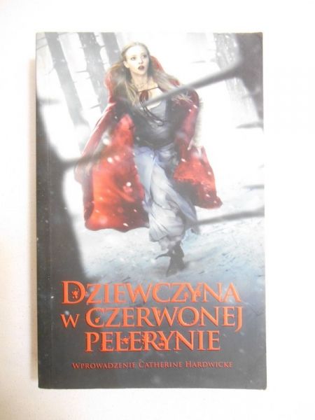 Dziewczyna w czerwonej pelerynie