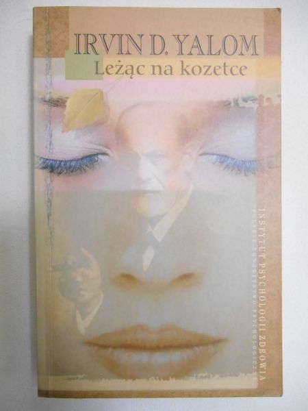 Leżąc na kozetce