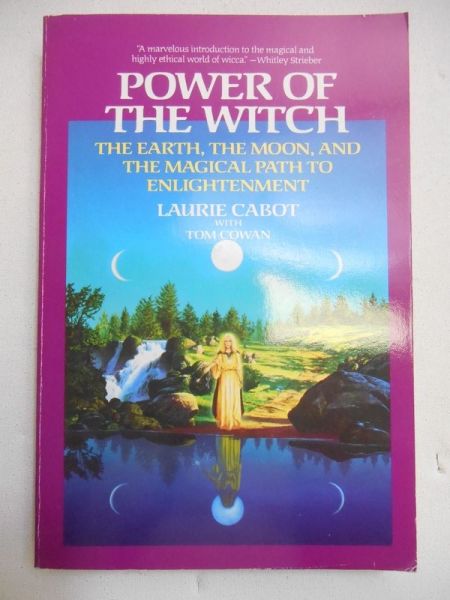 Cabot Laurie  - Power of the witch