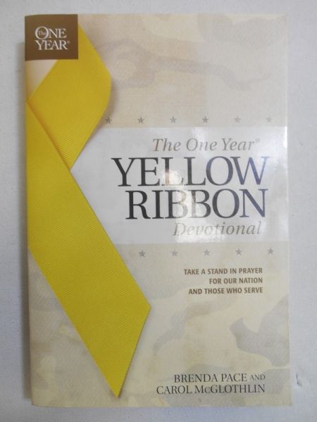 Pace Brenda - The One Year Yellow Ribbon Devotional