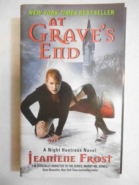 Frost Jeaniene - At Grave's End