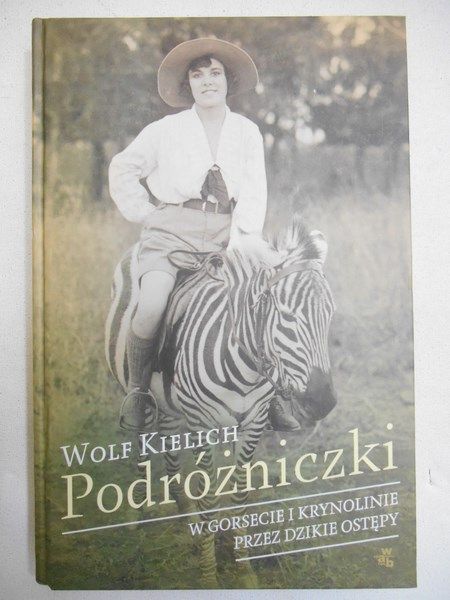 Podróżniczki w gorsecie i krynolinie przez dzikie ostępy
