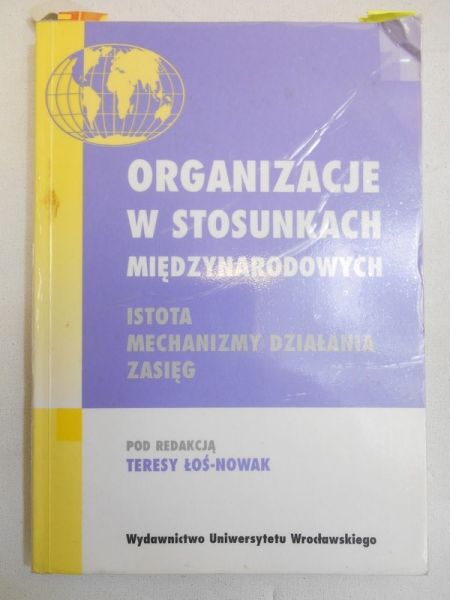 (red.) - Organizacje w stosunkach międzynarodowych