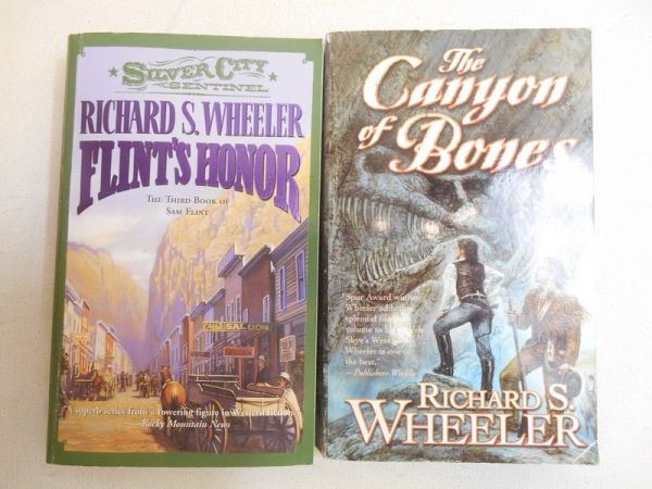 The Canyon of Bones/ Flint's Honor