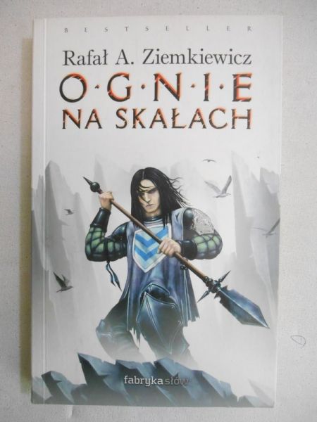 Ognie na skałach