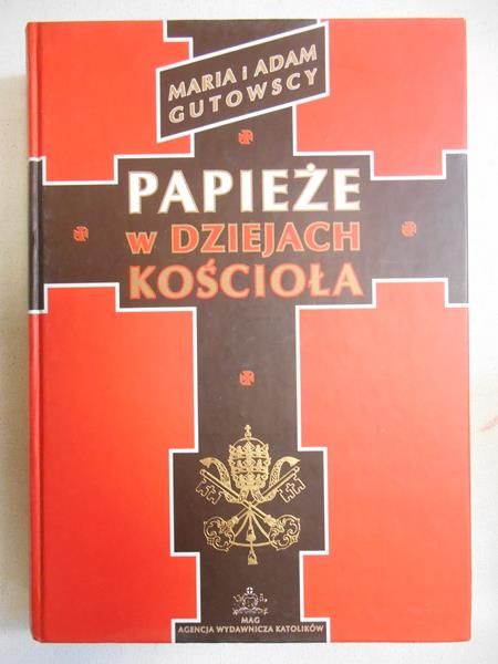 Papeże w dzejach koścoła
