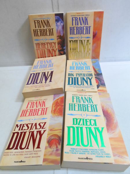 Dzieci Diuny / Diuna / Diuna: Kapitularz / Bóg Imperator Diuny / Heretycy Diuny/ Mesjasz Diuny