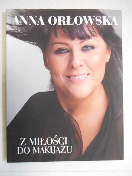 Z miłości do makijażu