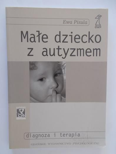 Małe dziecko z autyzmem