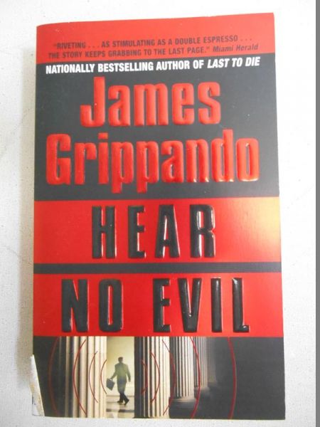 Grippando James - Hear No Evil