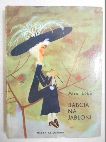 Babcia na jabłoni