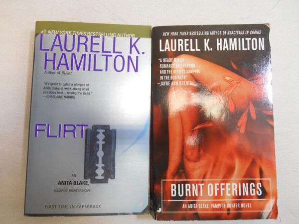 Hamilton Laurell K. - Burnt offerings/Flirt