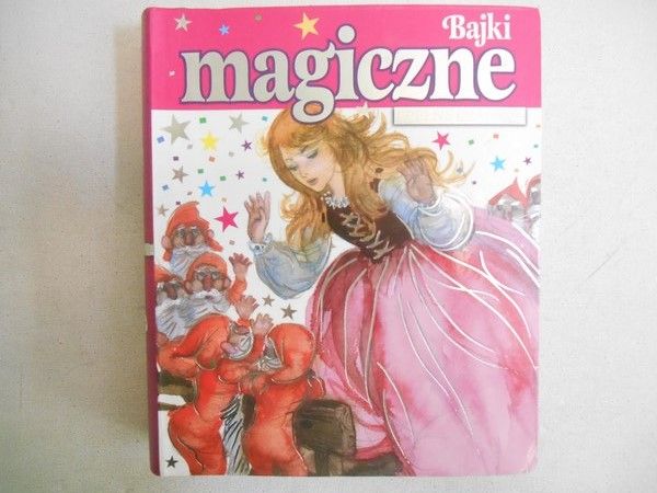 Cichy Magdalena (red.) - Bajki magiczne i pełne czarów
