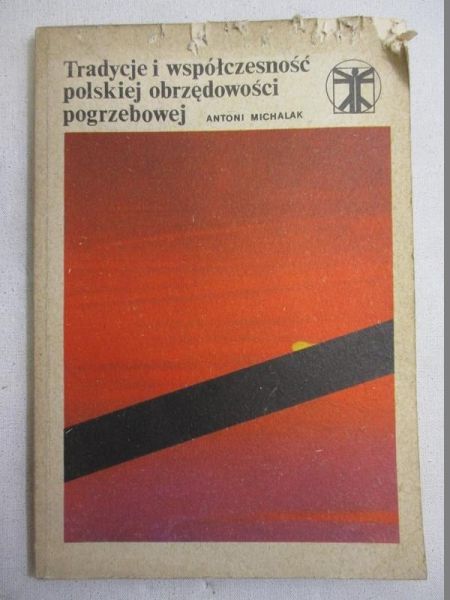 Tradycje i współczesność polskiej obrzędowości pogrzebowej
