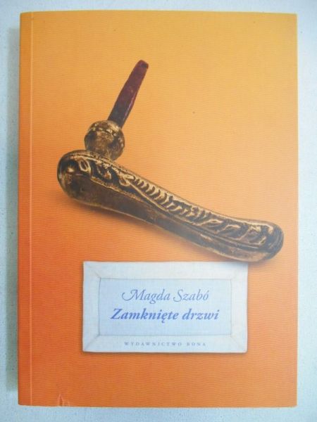 Zamknięte drzwi, nowa
