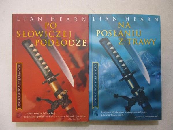 Po słowiczej podłodze / Na posłaniu z trawy