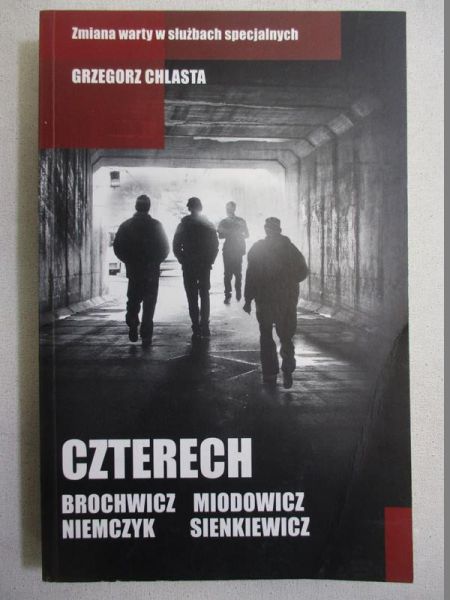 Czterech