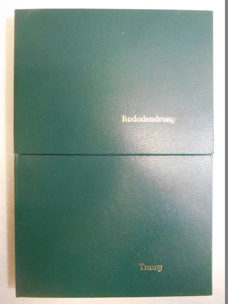 Trawy / Rododendrony, azalie i inne wrzosowate
