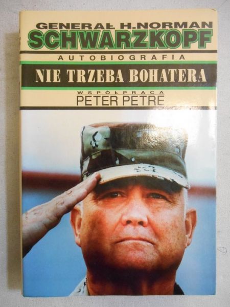 Autobiografia. Nie trzeba bohatera