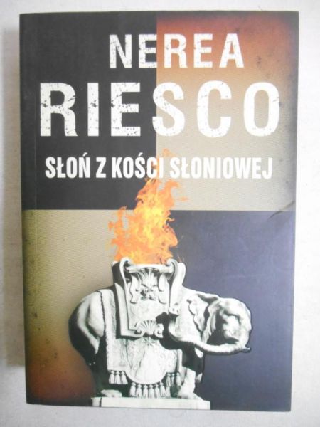 Słoń z kości słoniowej