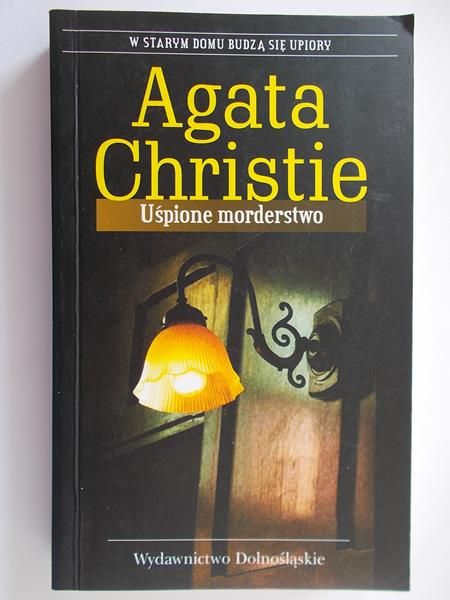 Christie Agata - Uśpione morderstwo