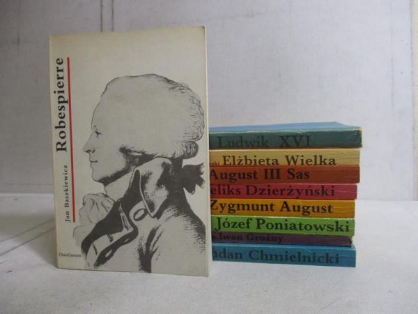 Biografie Sławnych Ludzi, 9 książek