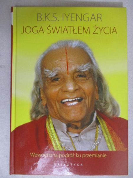 Joga światłem życia