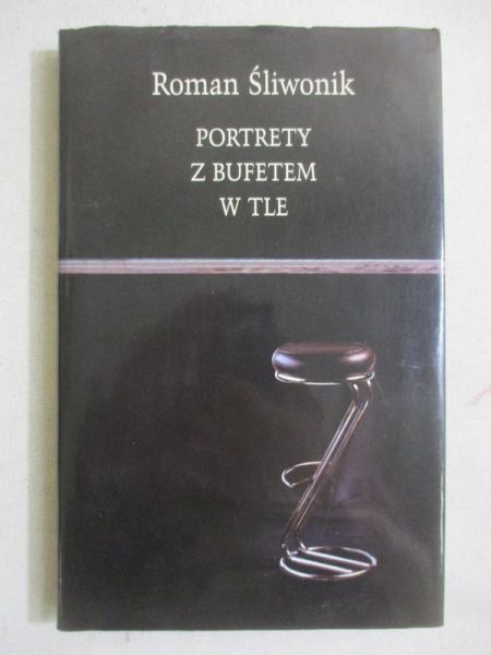 Portrety z bufetem w tle
