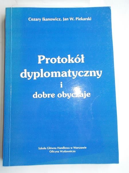 Protokół dyplomatyczny i dobre obyczaje