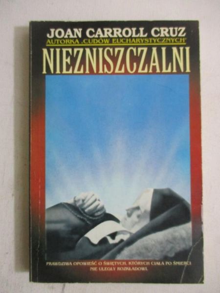 Cruz Carroll - Niezniszczalni