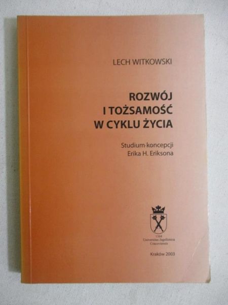 Rozwój i tożsamość w cyklu życia
