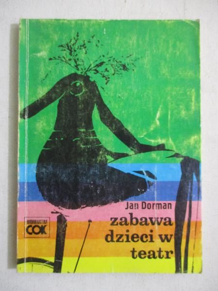 Zabawa dzieci w teatr