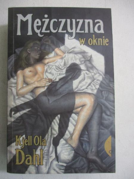 Mężczyzna w oknie