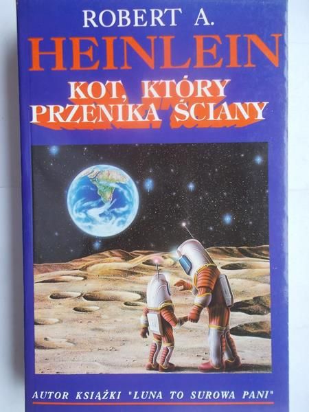 Kot,który przenika ściany