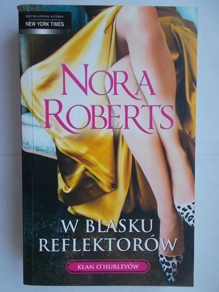 W blasku reflektorów