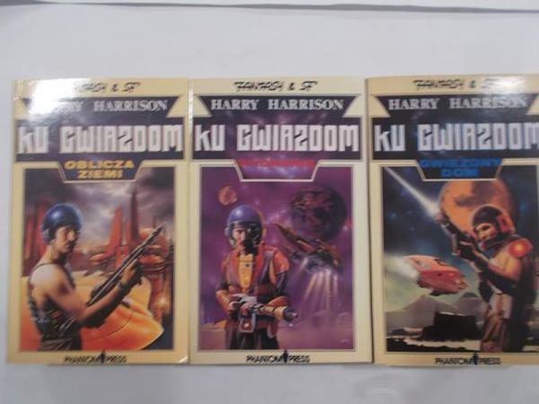 Harrison Harry - Ku Gwiazdom. Oblicza ziemi / Gwiezdny dom / Wygnanie