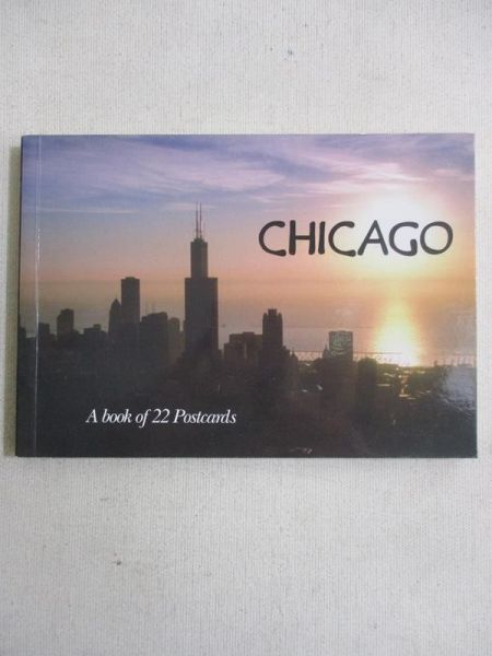 Chicago. A book of 22 Postcards