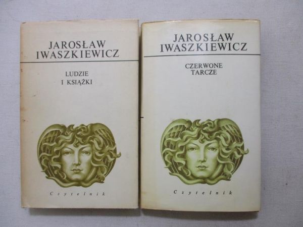 Czerwone tarcze / Ludzie i książki