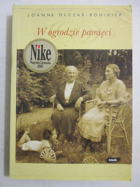 W ogrodzie pamięci