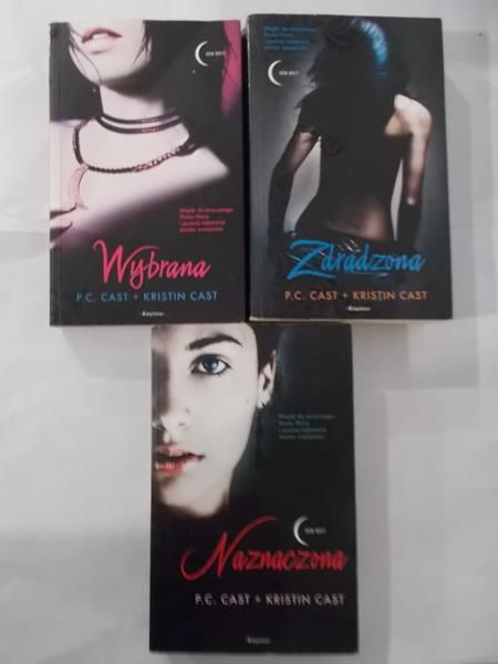 Wybrana / Naznaczona / Zdradzona