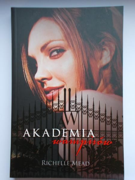 Akademia wampirów
