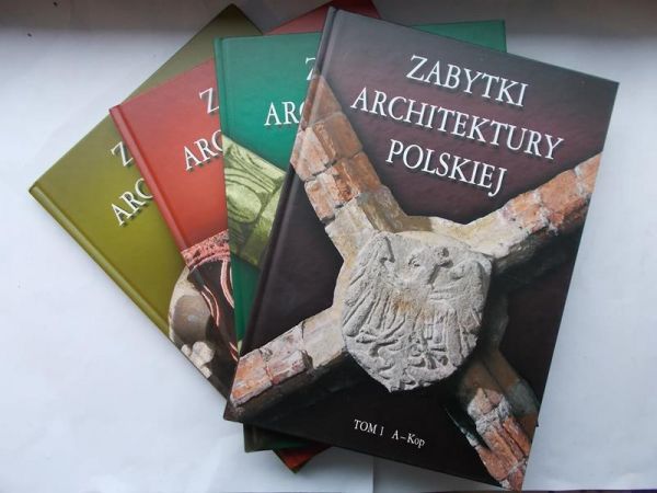 Zabytki architektury polskiej.Tom I-IV