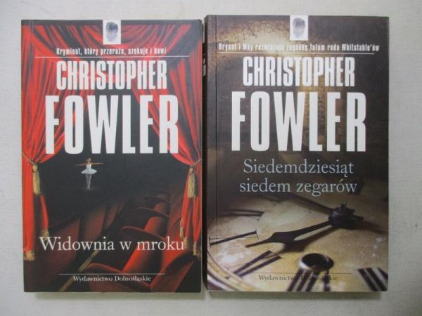 Widownia w mroku/Siedemdziesiąt siedem zegarów