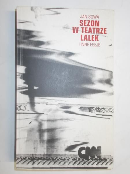 Sezon w teatrze lalek i inne eseje
