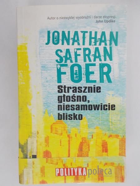 Strasznie głośno, niesamowicie blisko