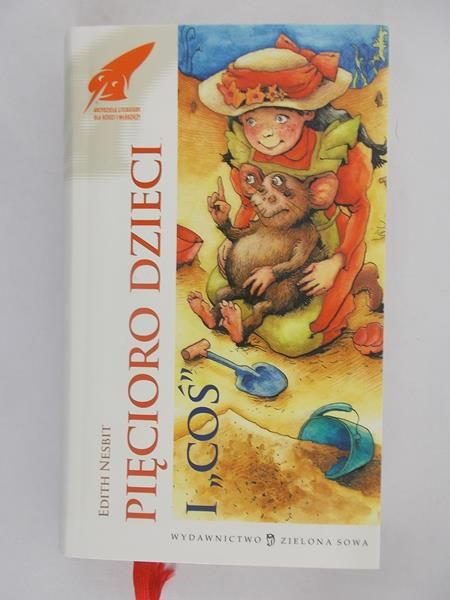Pięcioro dzieci i "coś"